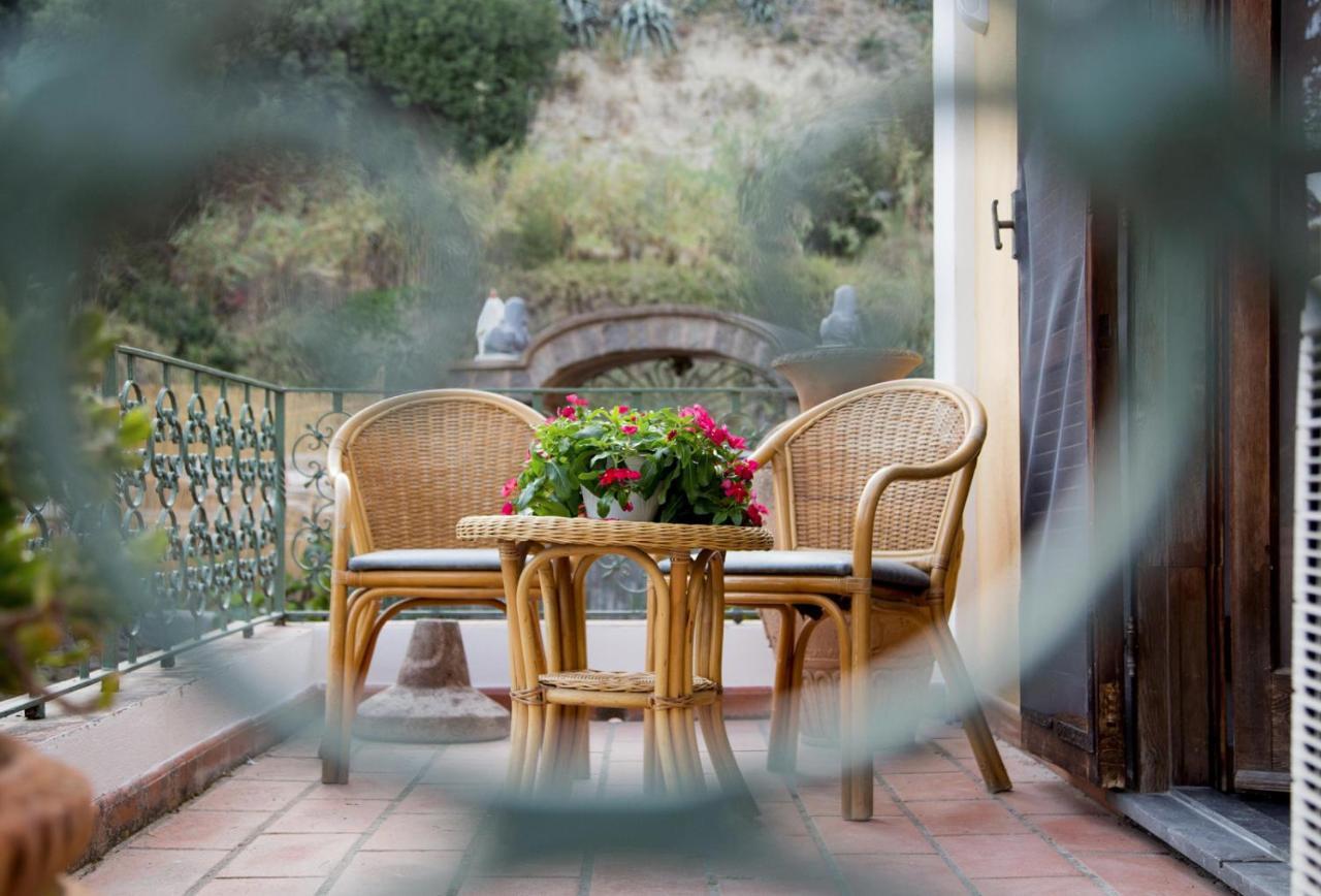 Villa Paradiso Sant'Angelo  Екстер'єр фото